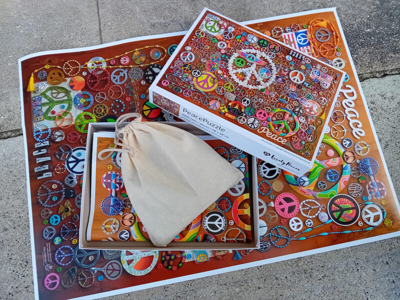Peace-Puzzle 1.000 Teile (68 x 48 cm) + A1 Peace Poster gratis