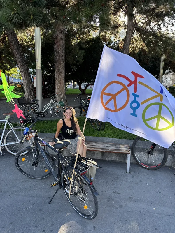 Critical Mass Demo 2