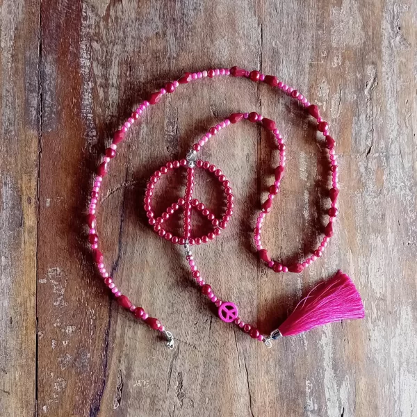 Halskette fuchsia